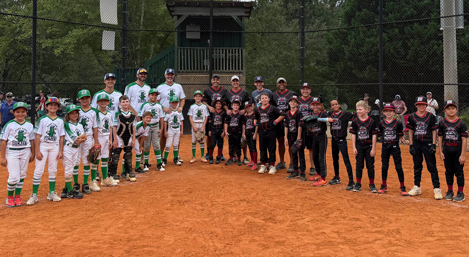 Final Mustang game on dirt - Pickles vs Trash Pandas 